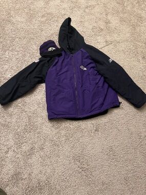 NFL APPAREL REEBOK MENS BALTIMORE RAVENS JACKET SIZE XL WITH HAT